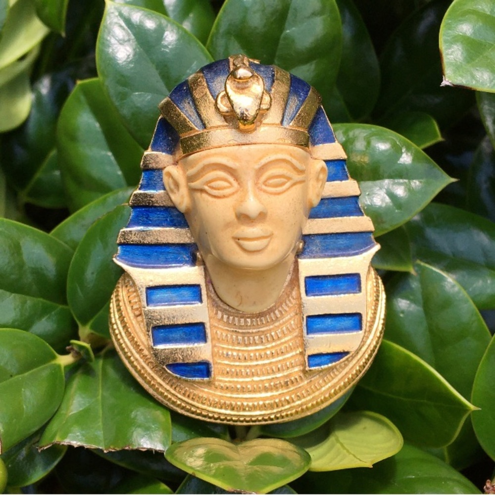Rare 1990 Kenneth Jay Lane, KJL Egyptian Revival Pharaoh Pin Brooch/Pendant